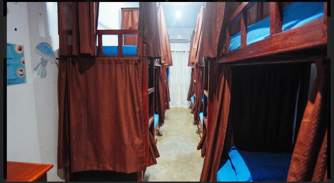 Tres Islas Hostel Хенераль-Луна Екстер'єр фото