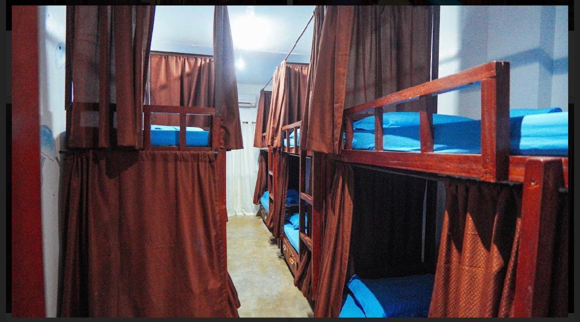 Tres Islas Hostel Хенераль-Луна Екстер'єр фото