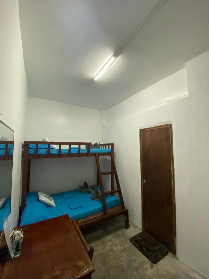 Tres Islas Hostel Хенераль-Луна Екстер'єр фото